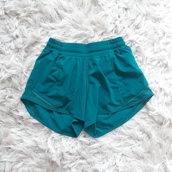 NWOT Lululemon Hotty Hot Shorts 4" Size 4 Tall - Teal Lagoon - Picture 2 of 14